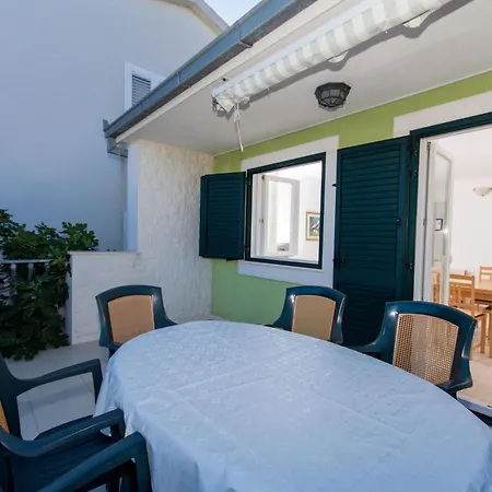 Apartments Marinana Razanj Exterior photo
