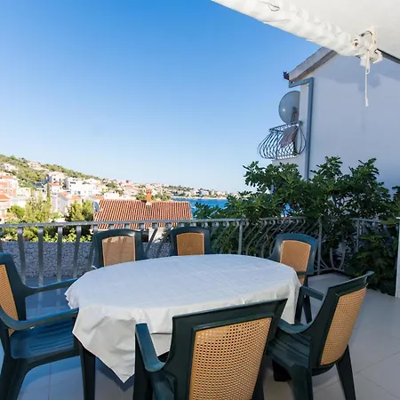 Apartments Marinana Razanj Exterior photo